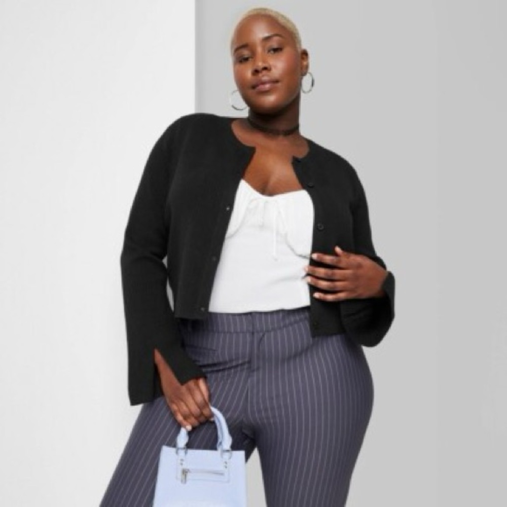 Wild Fable Classic Black Cardigan With a Wide Notched Sleeve NWT